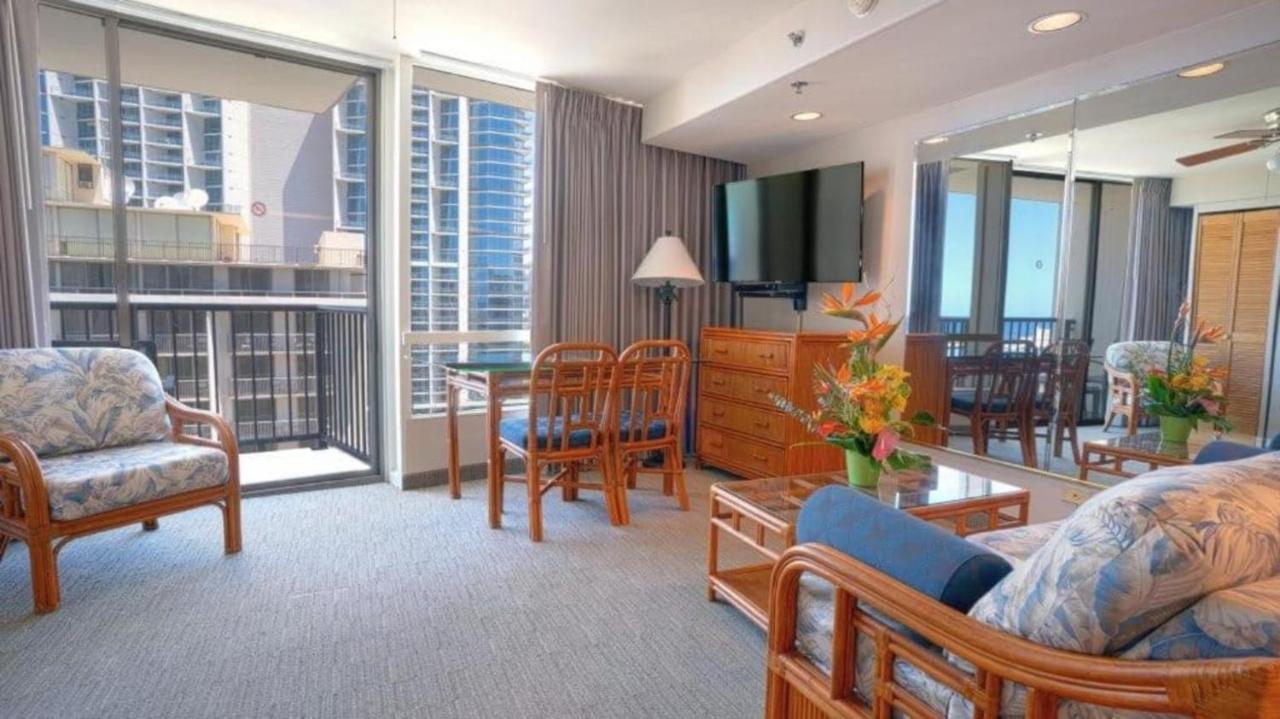 Private Condos In Waikiki, Private Car Rental Included, Beach Gear And Camping Gear Honolulu Exterior foto
